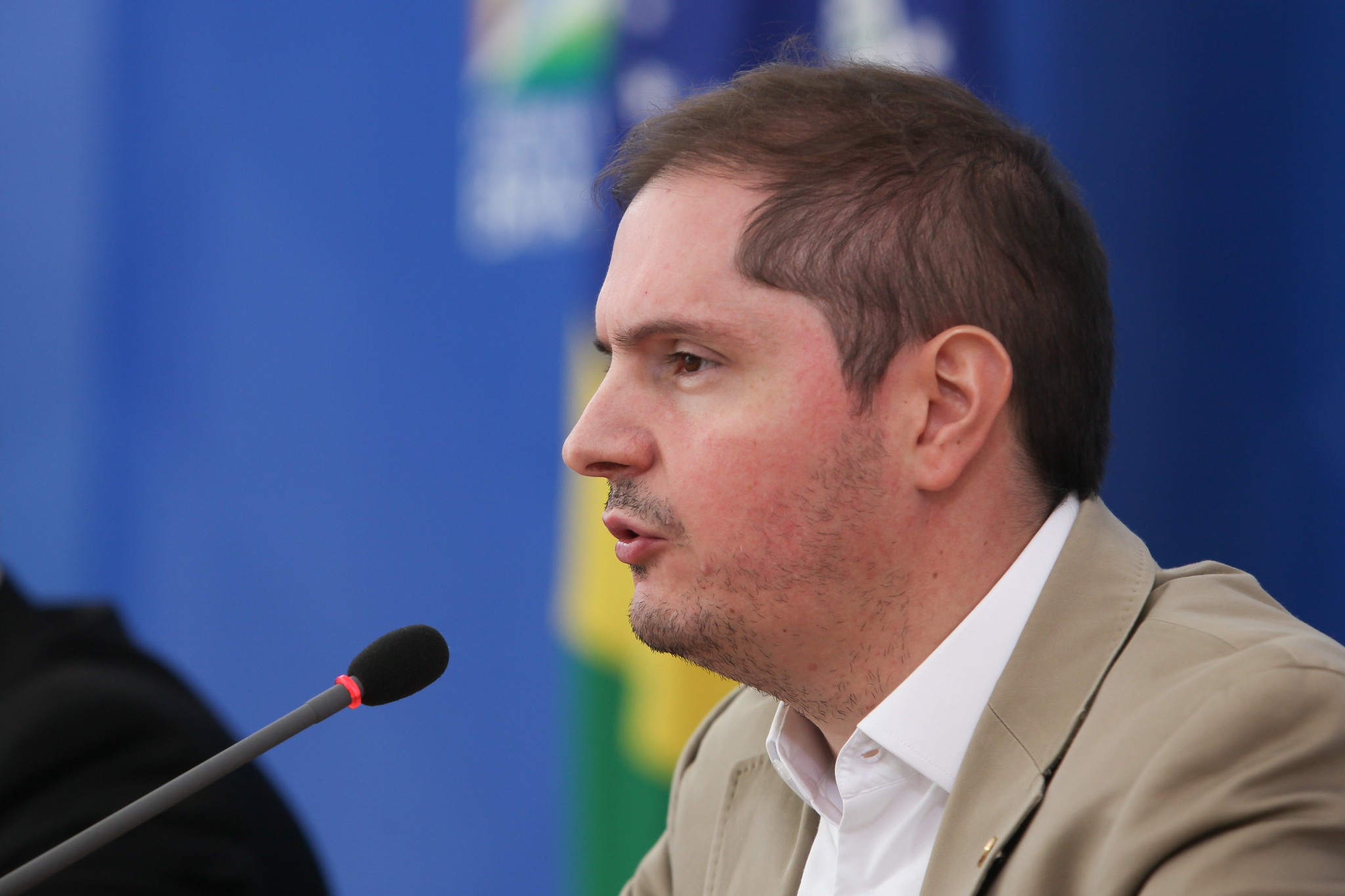 Trama golpista: Bolsonaro perguntou se havia motivos para questionar eleições em reunião com Forças Armadas, diz ex-AGU