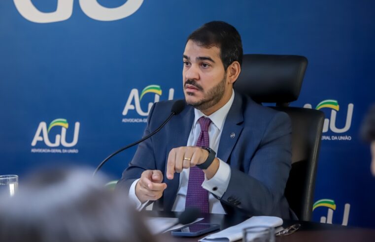 Proposta de ressarcimento aos aposentados será apresentada ao Planalto no início da semana que vem, diz AGU