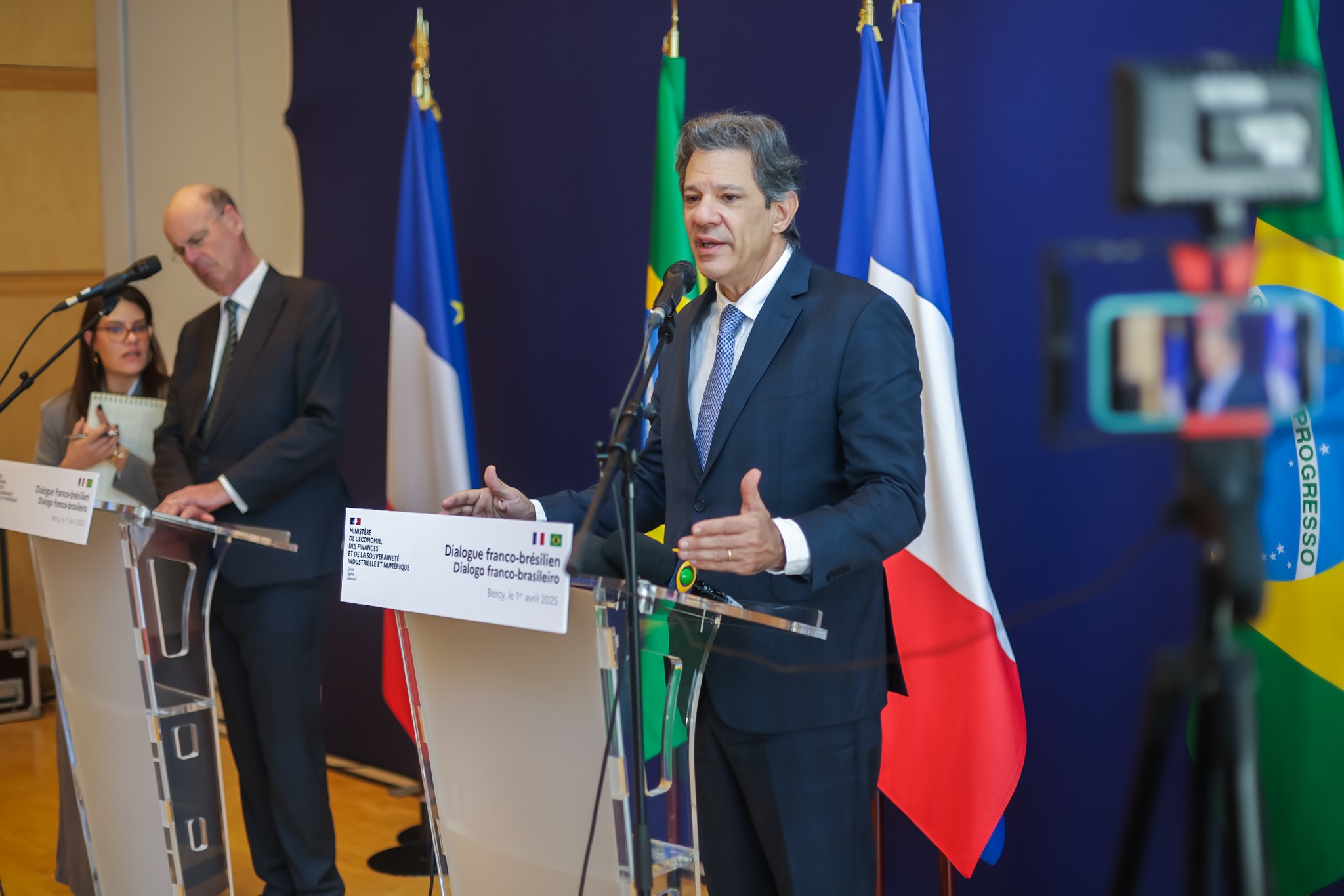 Fraude no INSS: governo usará recursos bloqueados de associações para pagar aposentados, diz Haddad