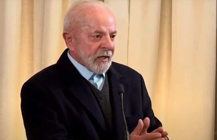 Fraude no INSS: na Rússia, Lula explica demora na investigação e diz que não tem pressa