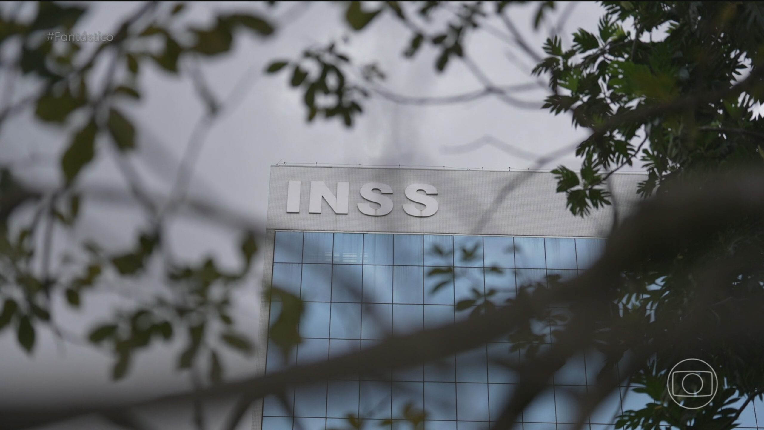 Investigações avançam sobre empréstimos consignados no INSS: só em 2023 foram 35 mil reclamações