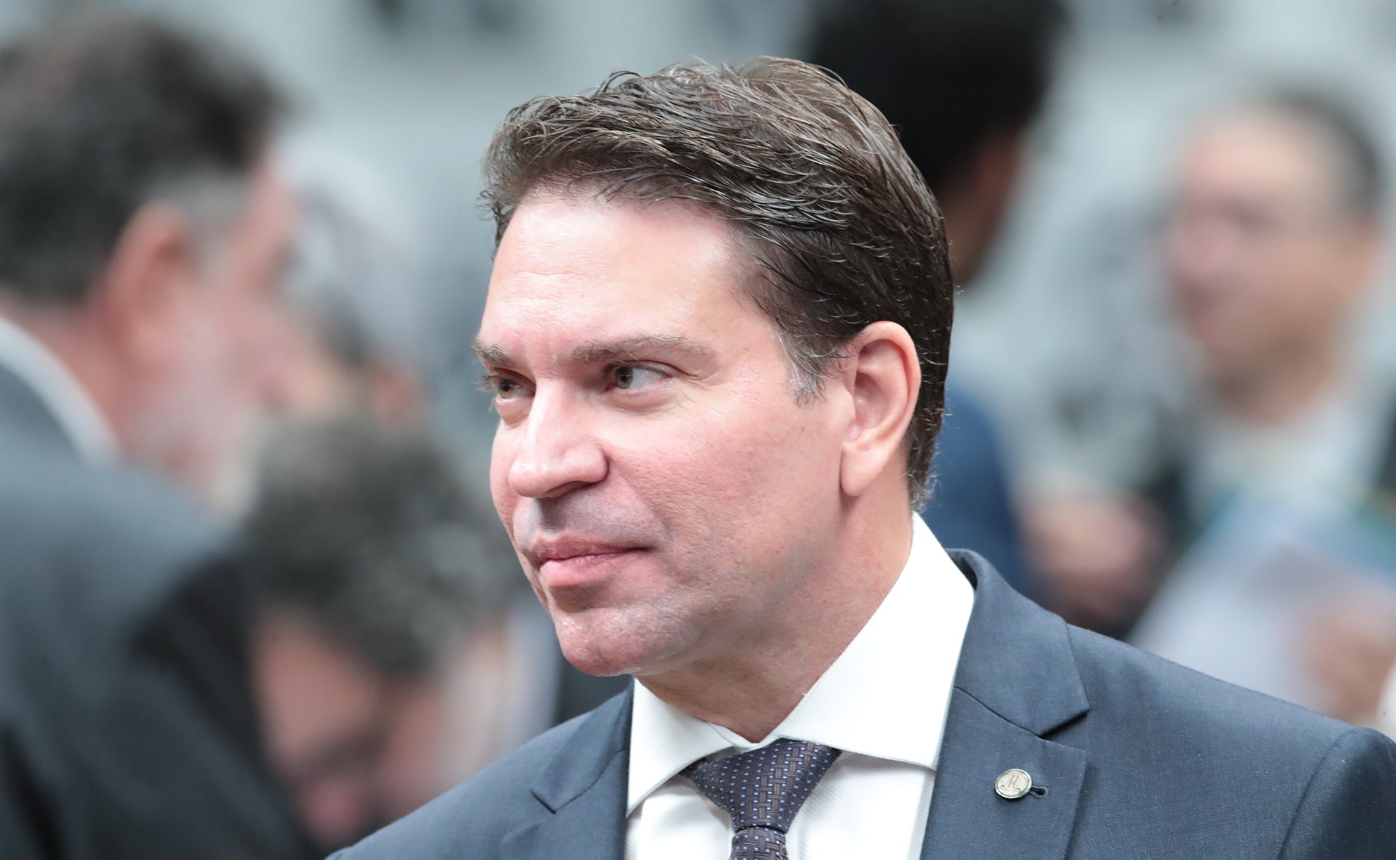 Motta comunica STF sobre decisão da Câmara que suspende processo contra Ramagem por tentativa de golpe