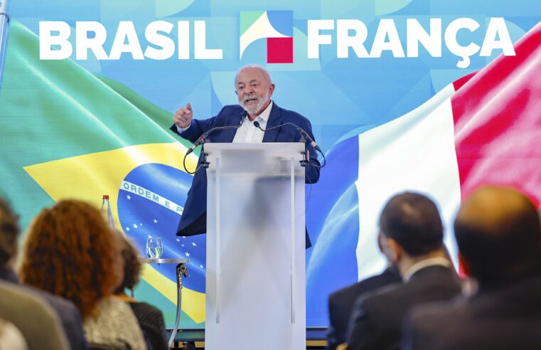 França vai investir R$ 100 bilhões no Brasil até 2030, diz Lula