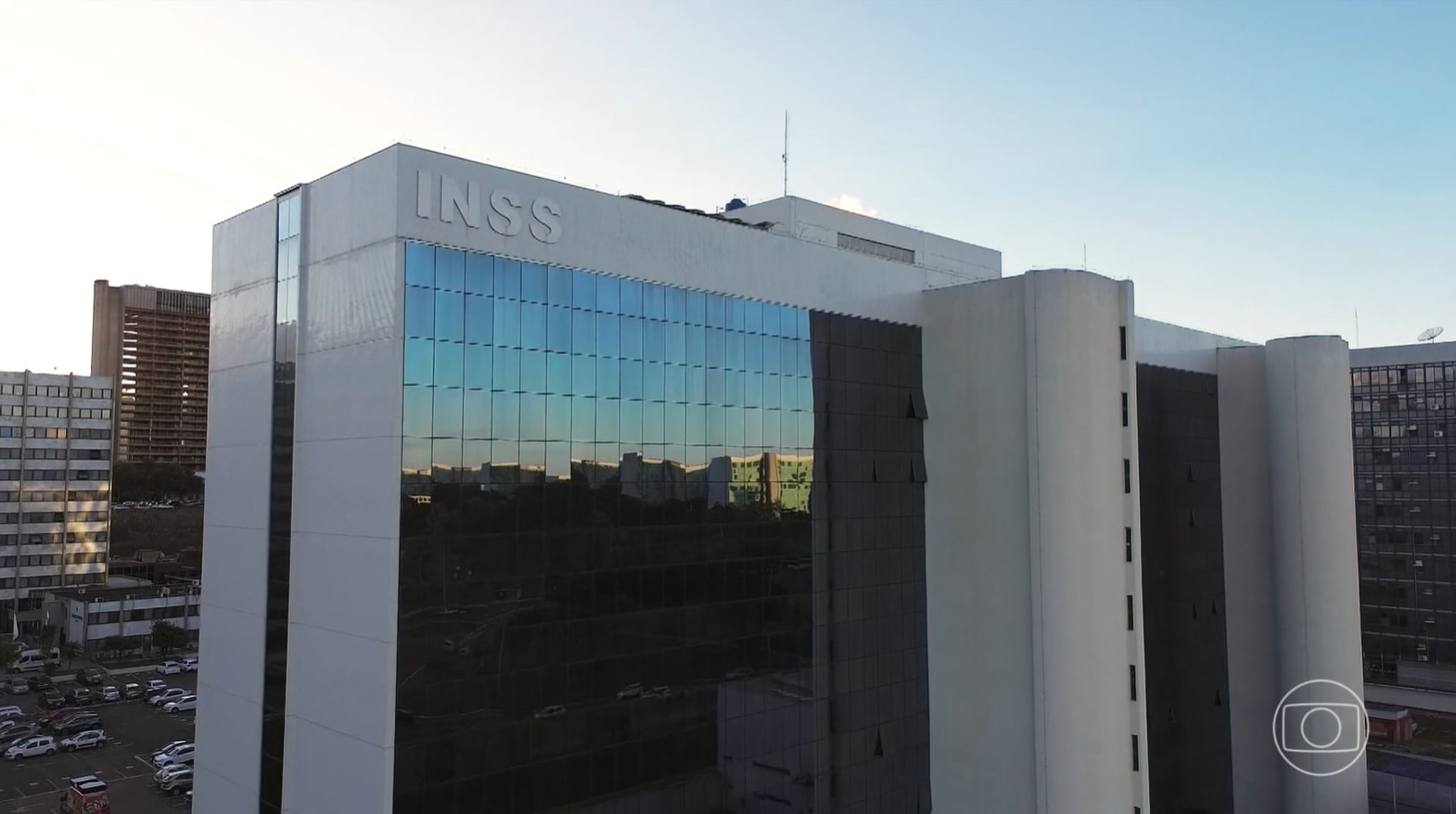 Fraude do INSS: 3,1 milhões já acusaram descontos irregulares; associações abriram 512 mil contestações