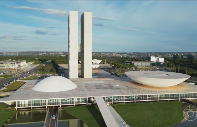 Insatisfeito com emendas, Congresso já atrasou votações importantes e agora ameaça pacote do IOF