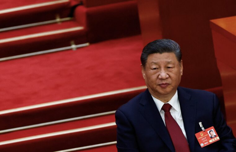 É #FAKE vídeo em que Xi Jinping critica tarifaço de Trump contra o Brasil