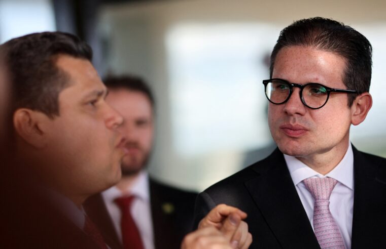 Aliados dizem a Motta que não cabe pautar anistia para barrar tarifaço porque tema diz respeito à soberania