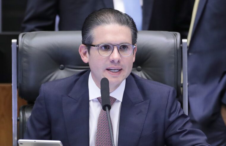 Hugo Motta tenta se firmar como ‘linha dura’, mas enfrenta críticas sobre articulação política