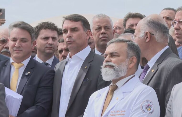 Oposição protesta contra prisão de Bolsonaro, anuncia obstrução no Congresso, defende anistia e fim do foro privilegiado