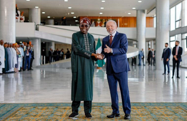 Em busca de novos negócios na África, Lula tem reunião com presidente da Nigéria no Planalto