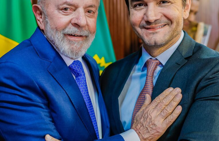 Apesar da demissão formal, Sabino se movimenta para tentar ficar no Ministério do Turismo