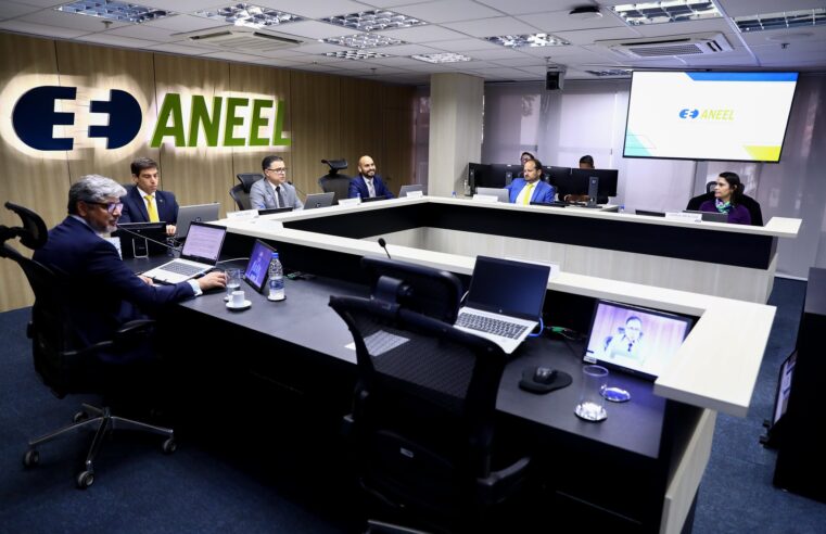 Aneel prepara protocolos após ver risco de colapso no sistema com excesso de produção de pequenas hidrelétricas, eólicas e solares