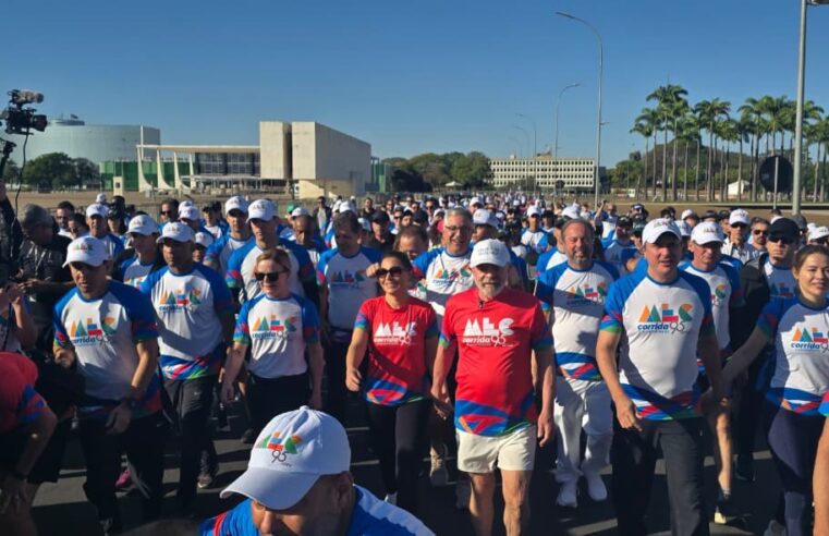 Lula participa de corrida em comemoração aos 95 anos do MEC em Brasília neste domingo