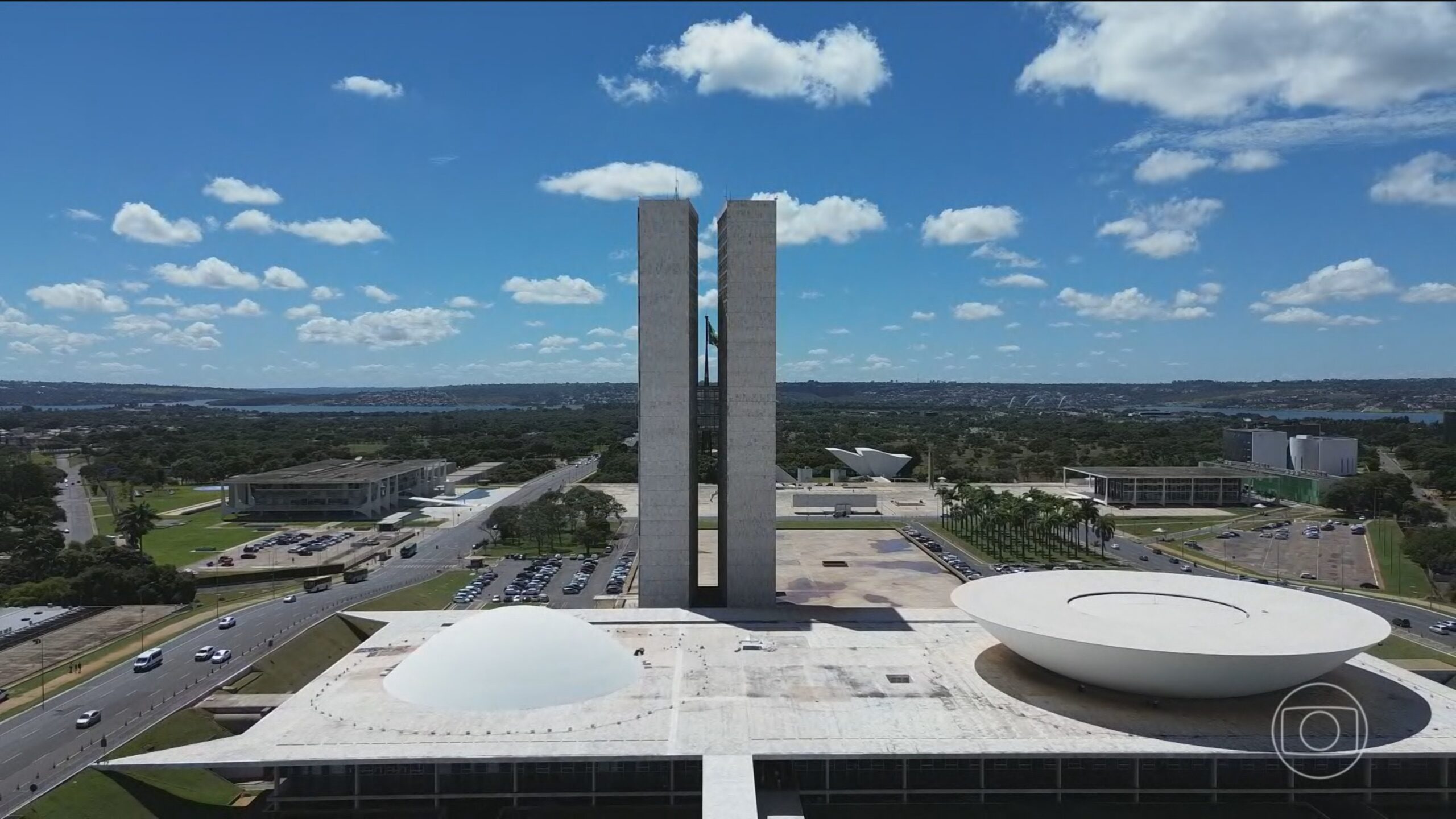 Pesquisa Datafolha: 54% são contra anistia a Bolsonaro, e 39% são a favor