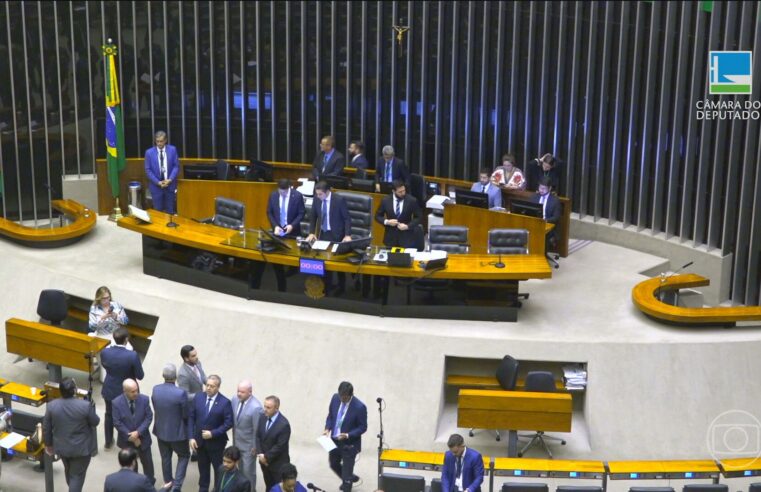 Modificada pelo Congresso, Lei da Ficha Limpa deve impor menor prazo de inelegibilidade; entenda