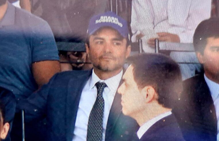 Ministro do União usa boné com frase ‘Brasil Soberano’ em meio a desembarque do partido do governo