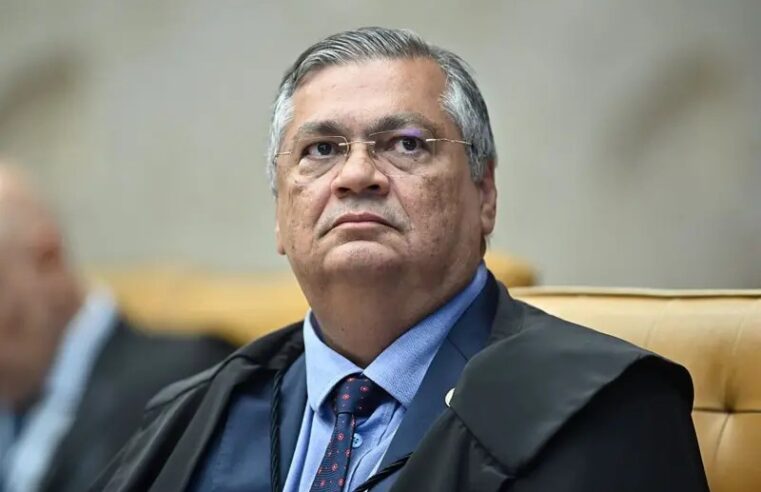Dino dá 15 dias para que AGU e TCU estabeleçam cronograma para fiscalização de emendas PIX