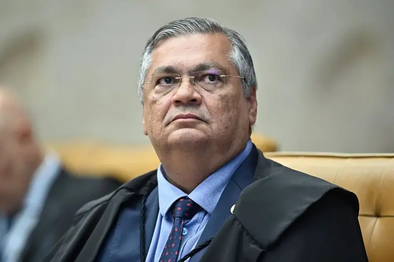 Dino dá 15 dias para que AGU e TCU estabeleçam cronograma para fiscalização de emendas PIX