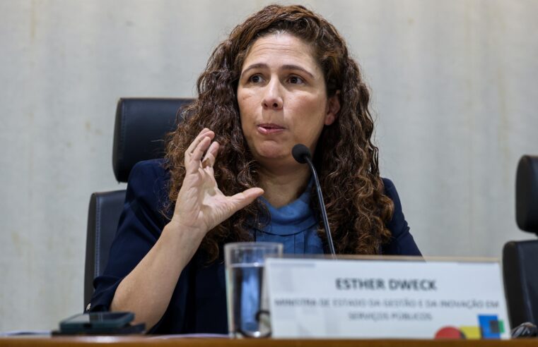 ‘Não tem previsão’, diz Esther Dweck sobre novo CNU em 2026; governo deve chamar excedentes