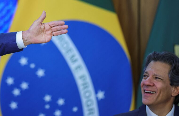 Haddad acompanhou conversa entre Lula e Trump: ‘Foi positivo’