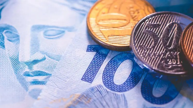 Com isenção do IR para quem ganha até R$ 5 mil, população deverá gastar mais, dizem especialistas