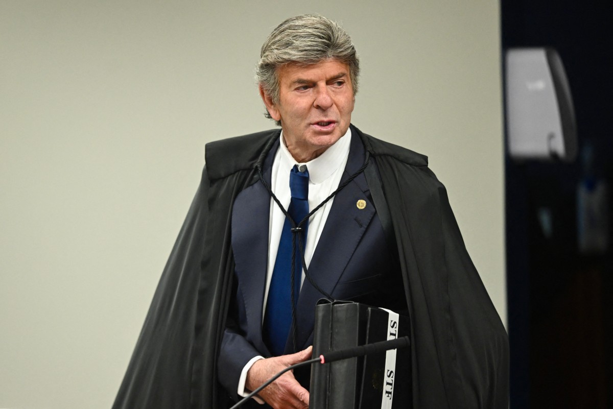 Fux pede vista  e estende julgamento que já tem maioria para manter Moro réu por calúnia