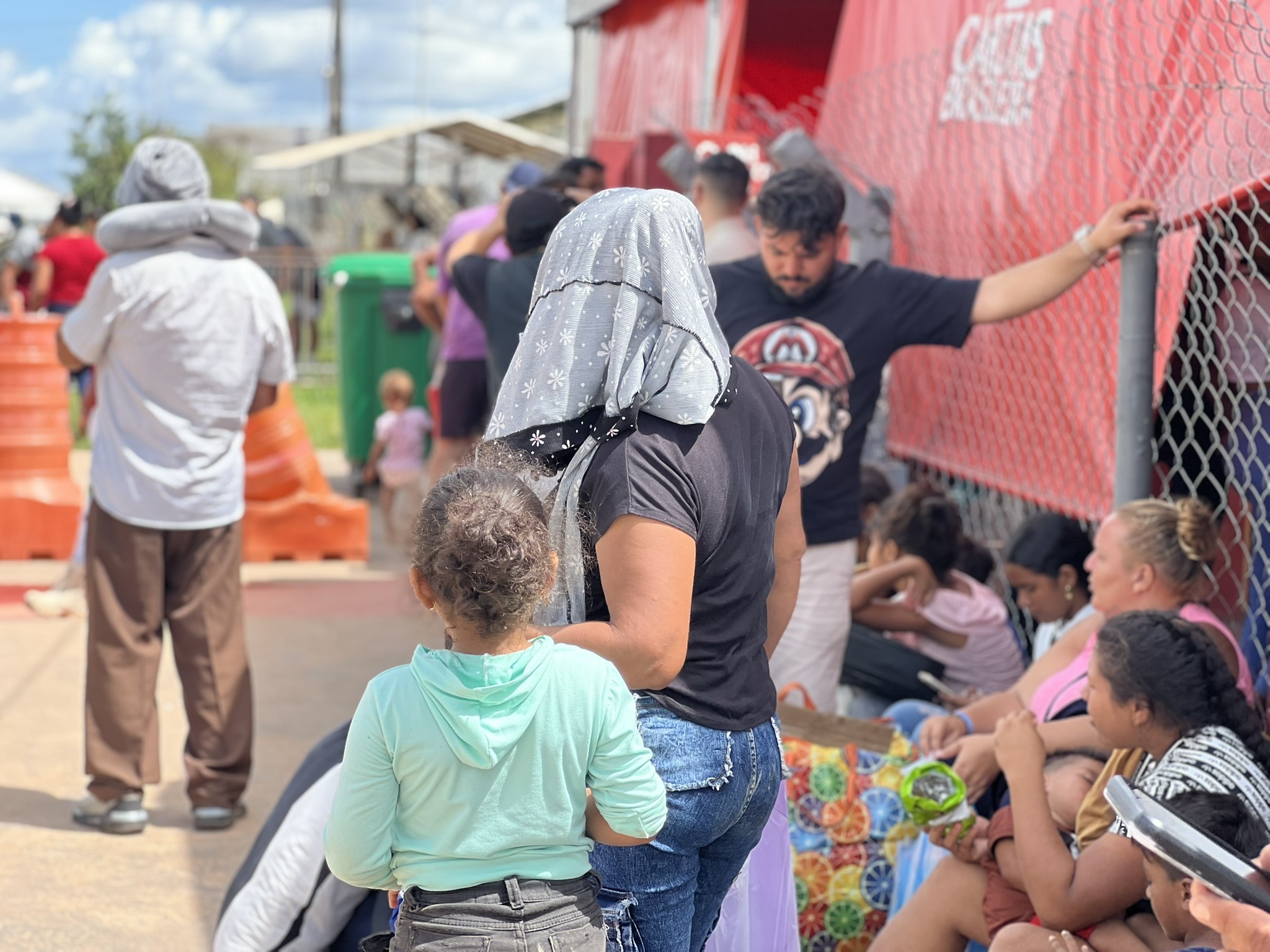 MPF denuncia grupo por promover entrada clandestina de 400 estrangeiros no Brasil