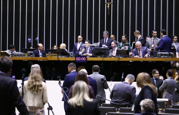 Congresso aprova proposta para permitir que nova faixa de isenção do IR tenha duração indeterminada