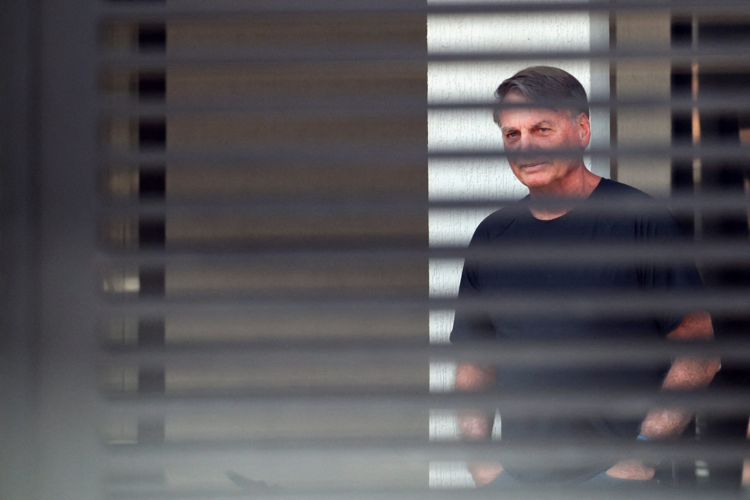 STF tem unanimidade para manter prisão preventiva de Bolsonaro