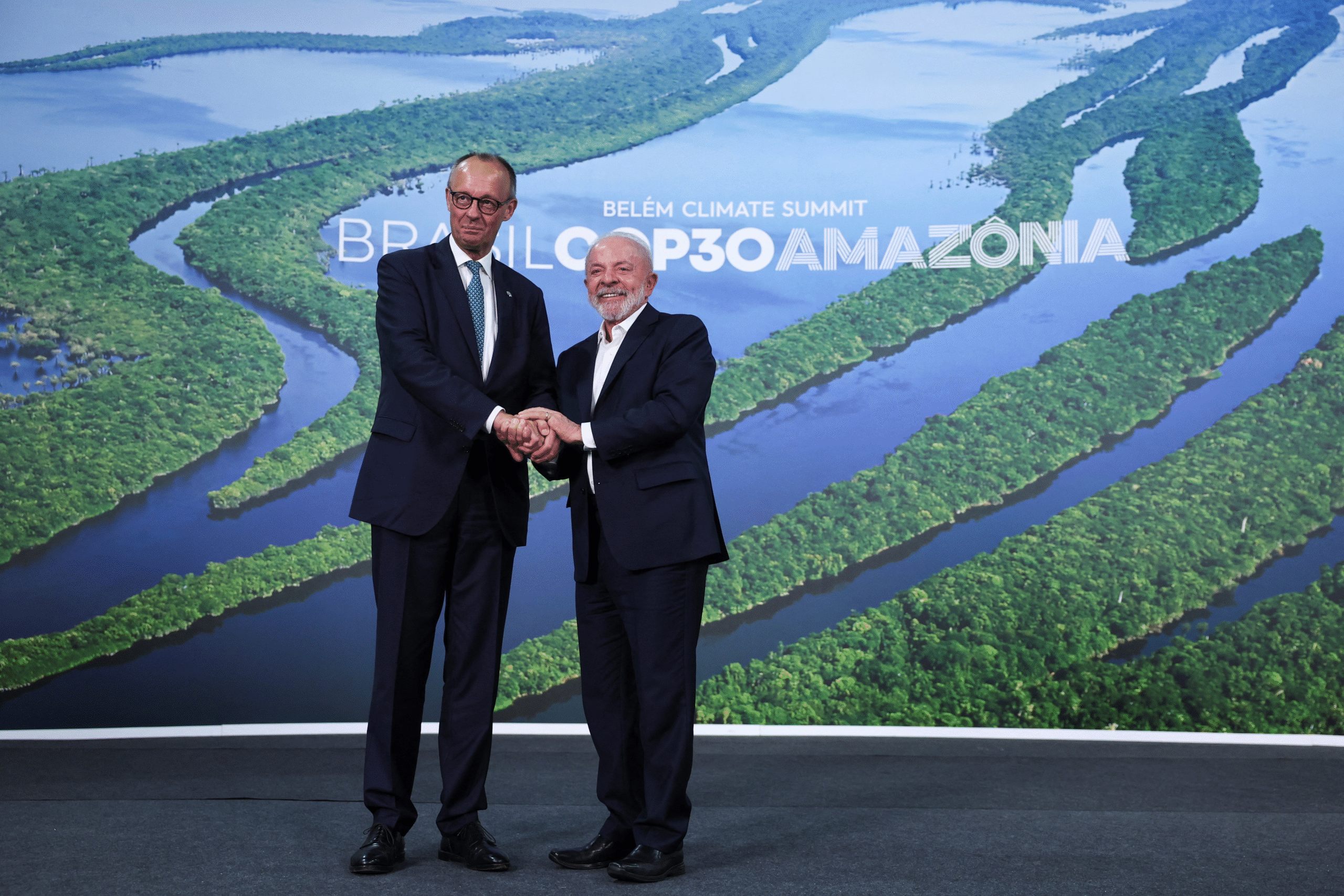 Lula vai se reunir com chanceler alemão que fez críticas a Belém durante a COP30