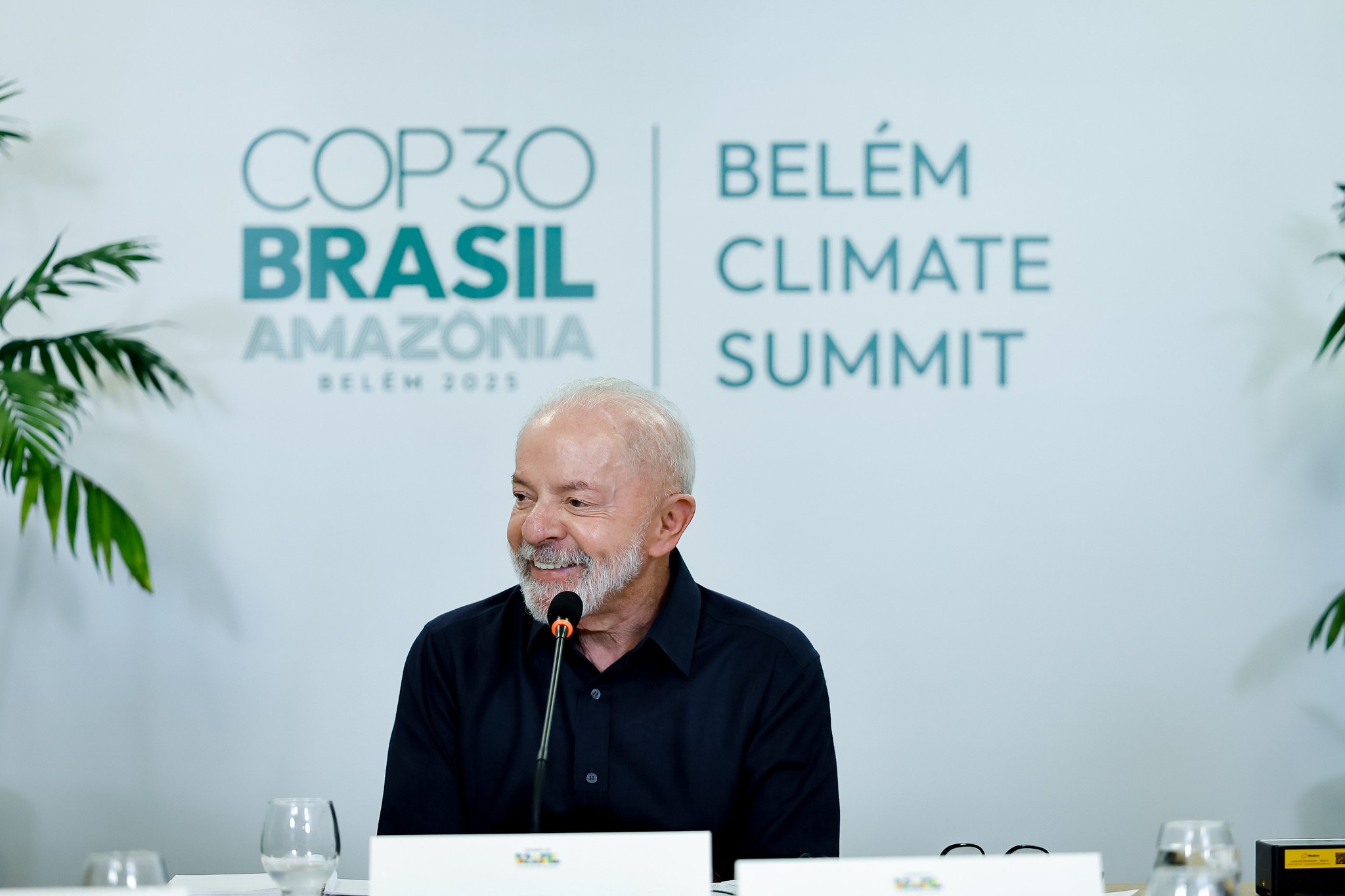 Senadores aliados de Lula criticam decisão do presidente de prestar solidariedade à Venezuela