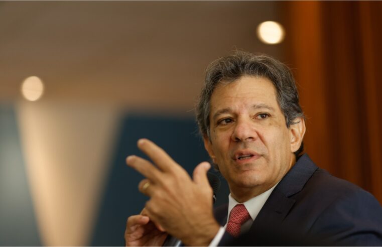 Haddad diz que mudanças no seguro-defeso contém alta de gastos, e que taxação de bets e fintechs gera até R$ 5 bi em 2026