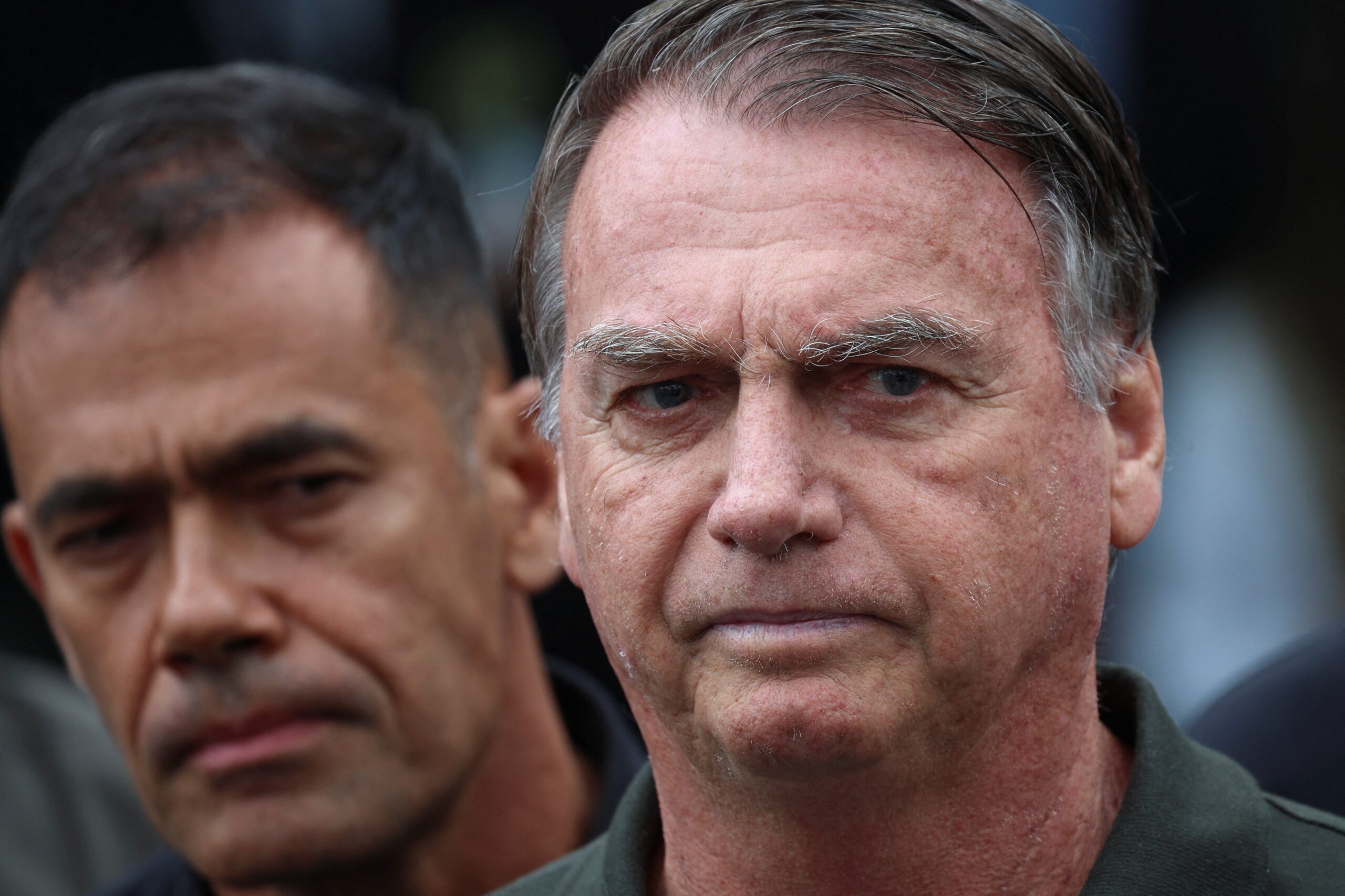 Bolsonaro passará por novo procedimento cirúrgico, diz Michelle