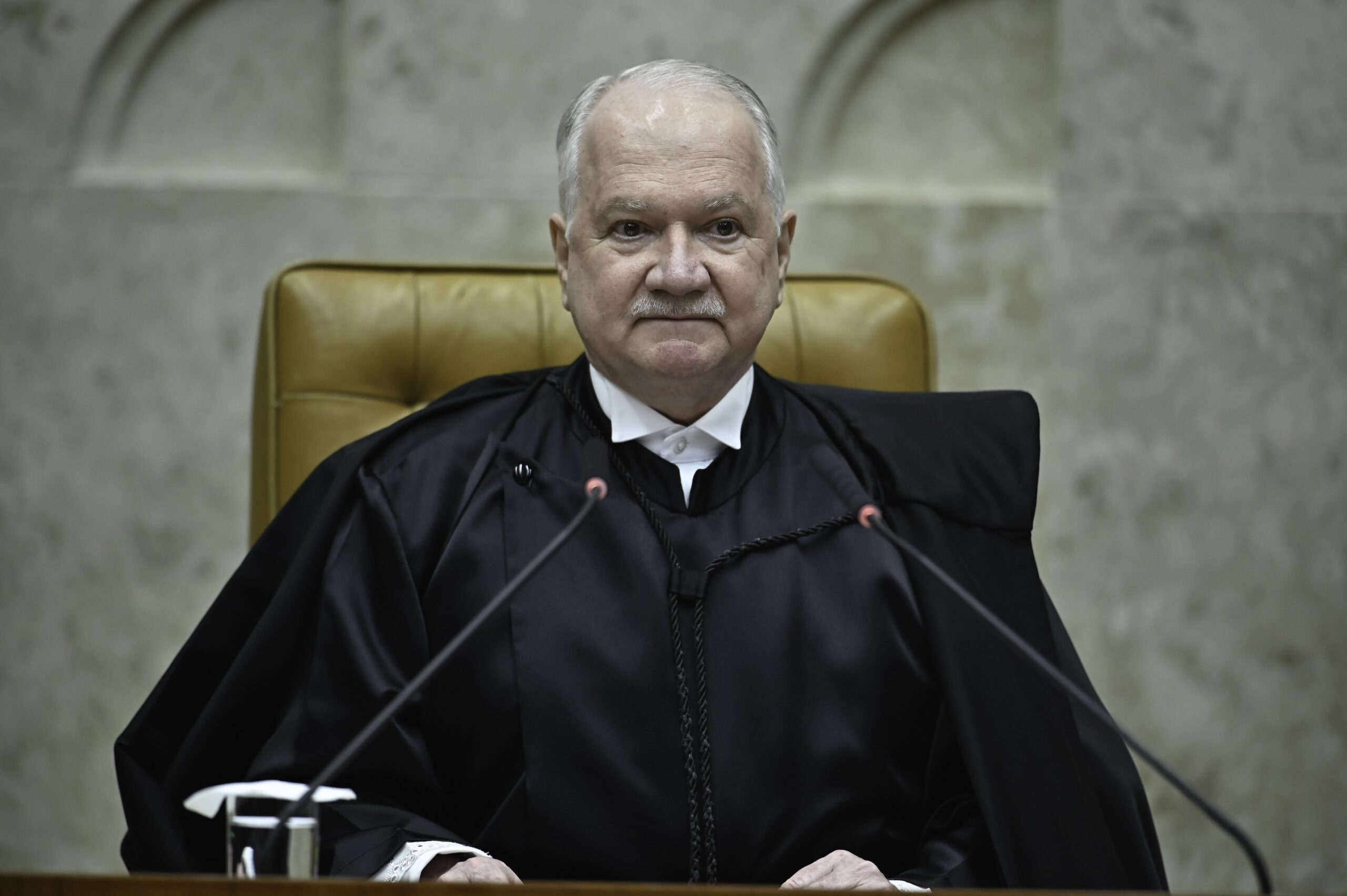 Fachin promete diálogo sobre código de conduta para ministros do STF e diz que prestar contas à sociedade é obrigação