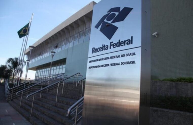 É #FAKE que motoristas de aplicativo irão pagar 26,5% de imposto em 2026