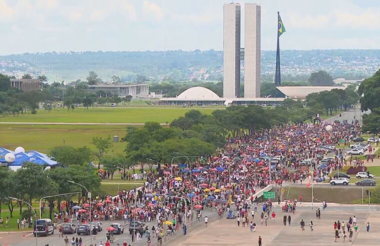 Manifestantes fazem atos contra PL da Dosimetria em seis capitais do país