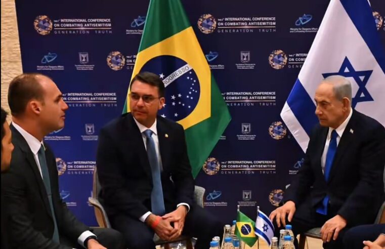 Flávio Bolsonaro se encontra com Netanyahu em Israel e recebe elogio de premiê: ‘muito bom ver vocês’