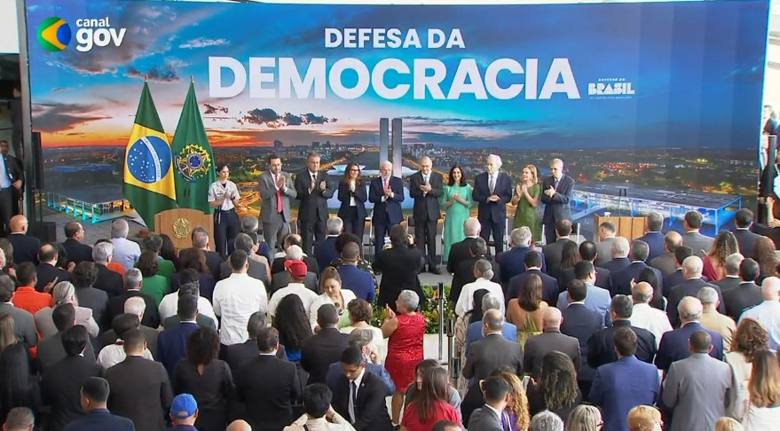 Em cerimônia, Lewandowski diz que crimes como os do 8 de janeiro são ‘impassíveis de indulto ou anistia’