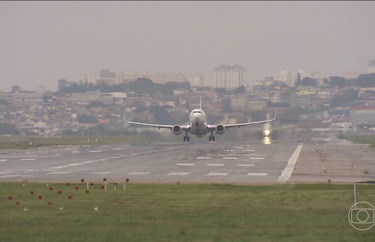 Ministro diz que valor médio de passagens aéreas caiu 11,7% em 2025 e projeta leilões para primeiro trimestre deste ano