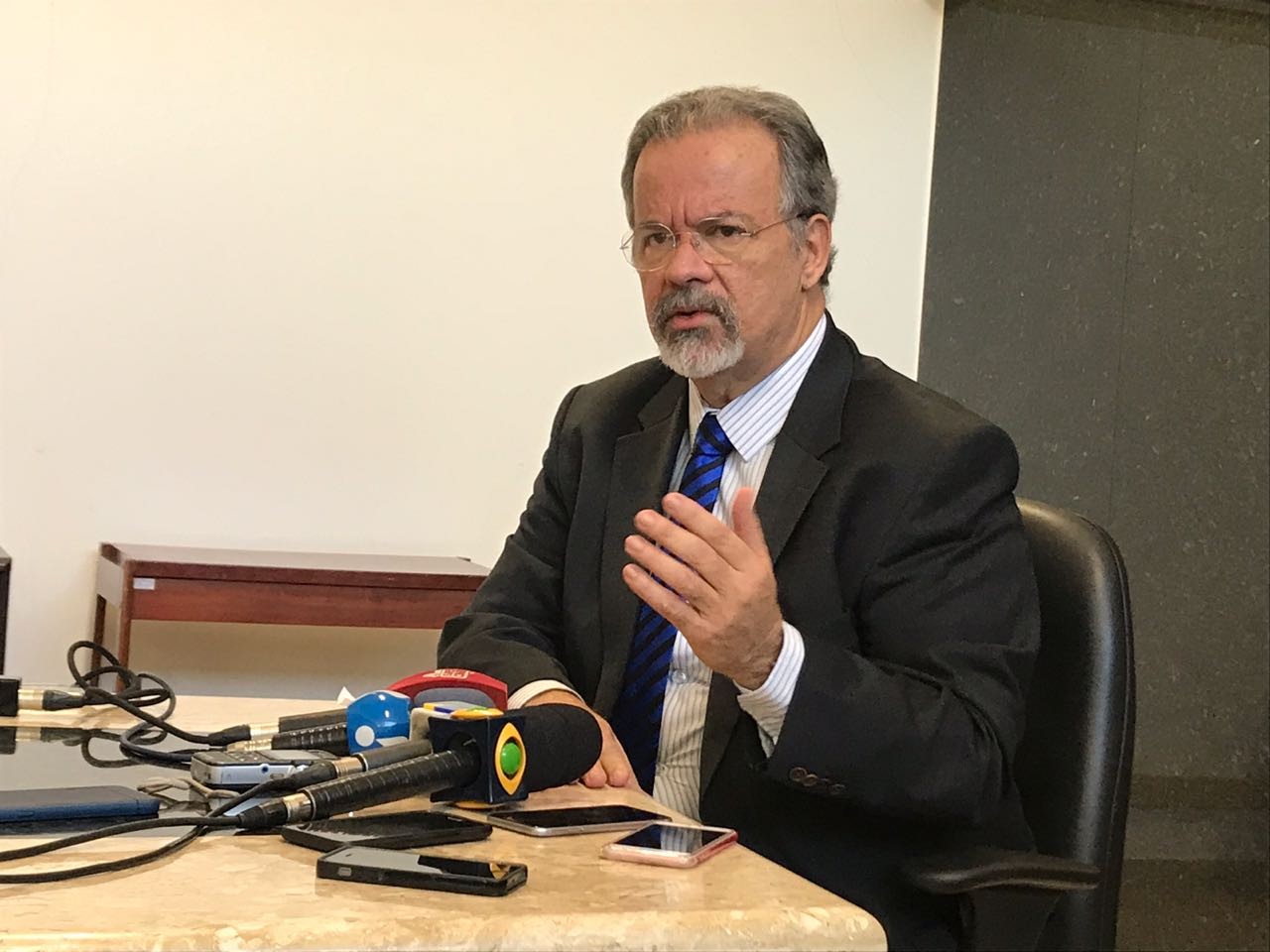 ‘Brasileiro que soube servir ao país’: Temer lamenta a morte de Raul Jungmann