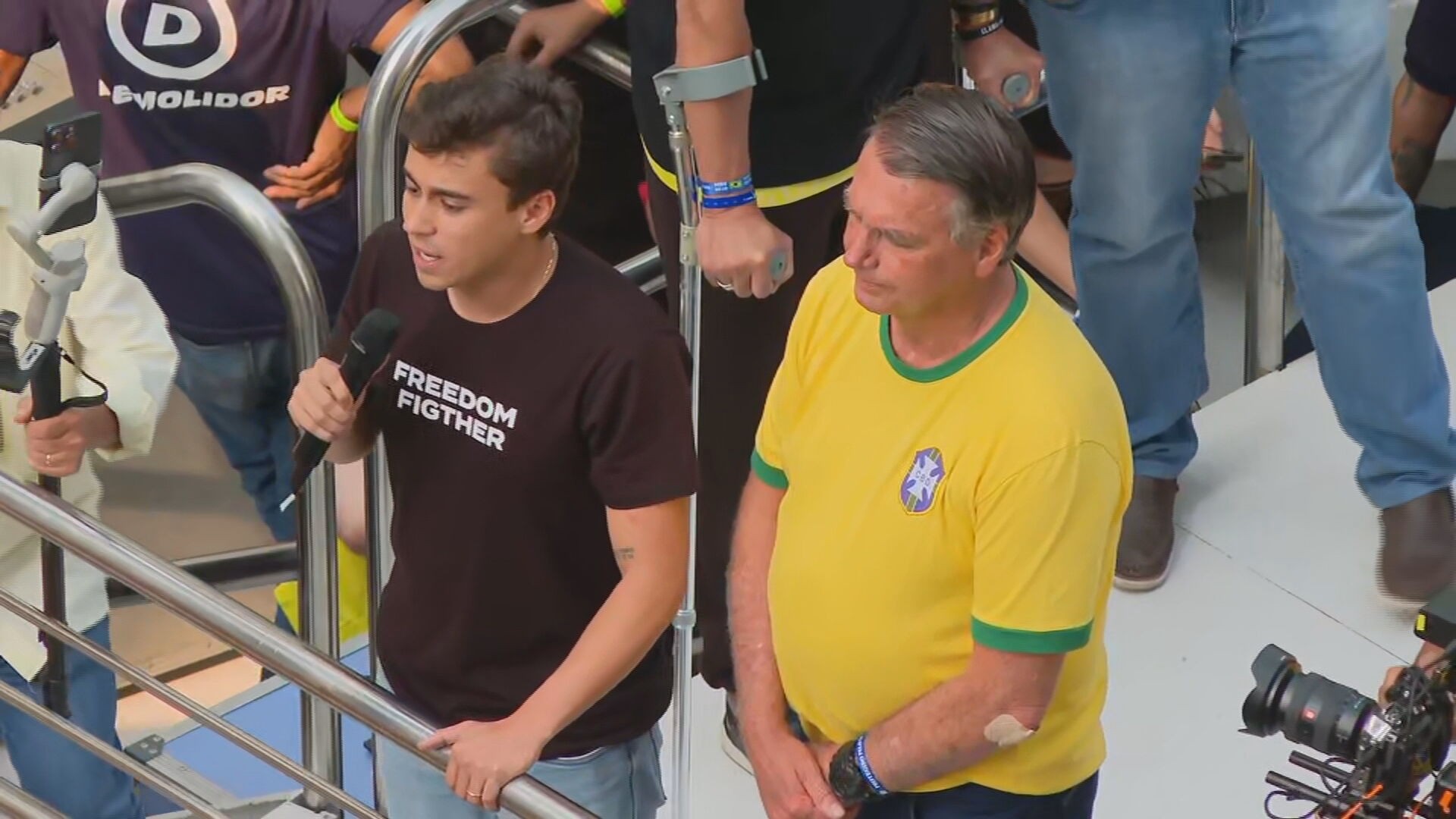 Bolsonaro pede para receber visitas de Nikolas Ferreira, Portinho e outros parlamentares do PL