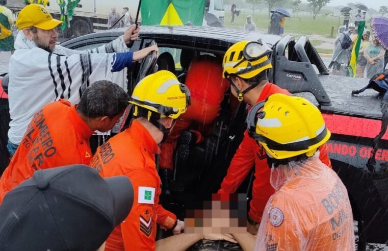 Raio atinge área central de Brasília e 24 são levados a hospitais; grupo aguardava marcha de apoiadores de Bolsonaro