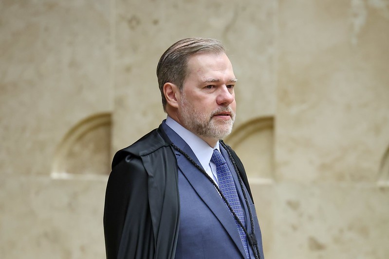 Master: PF apura pagamentos, e ministros do STF consideram inviável Toffoli seguir como relator