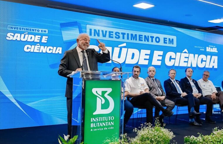 Em tom de brincadeira, Lula diz que se Trump soubesse de seu ‘parentesco com Lampião’ não provocaria Brasil