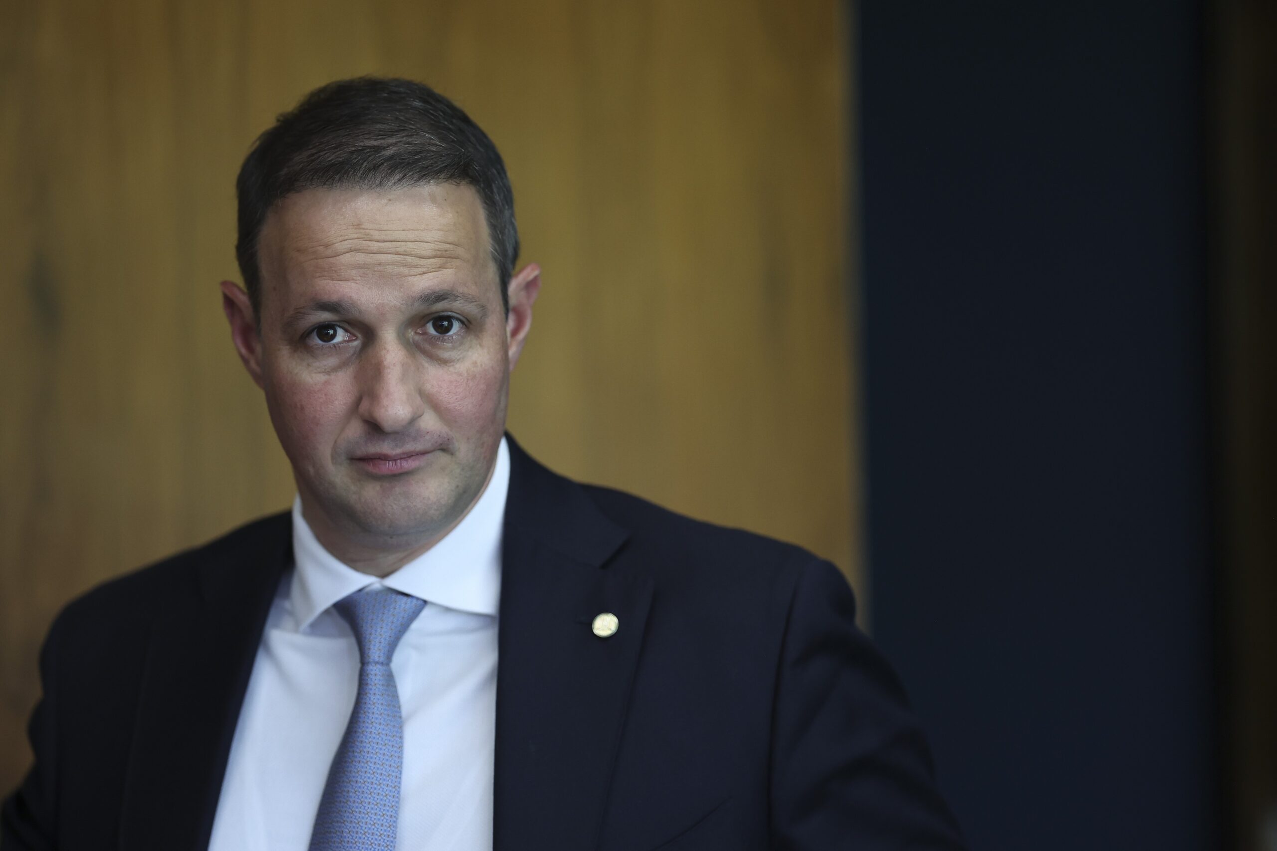 Moraes autoriza visita de Derrite a Bolsonaro na Papudinha