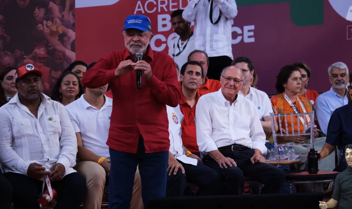 Lula afirma que Cuba sofre ‘massacre de especulação’ provocado pelos EUA